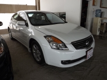 للبيع نيسان Altima 2009