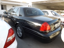 للبيع فورد Crown Victoria 2009