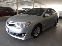 للبيع تويوتا camry 2013
