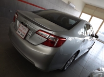 للبيع تويوتا camry 2013
