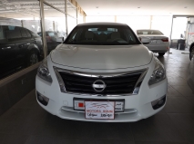 للبيع نيسان Altima 2013