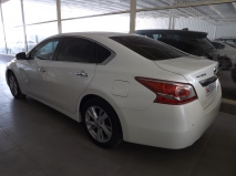 للبيع نيسان Altima 2013
