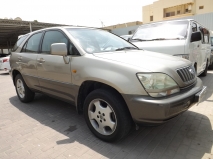 للبيع لكزس  2002