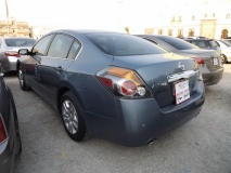 للبيع نيسان Altima 2011