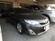 للبيع تويوتا camry 2015