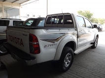 للبيع تويوتا Hilux 2013