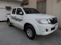 للبيع تويوتا Hilux 2015