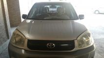 للبيع تويوتا RAV4 2004