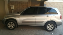 للبيع تويوتا RAV4 2004