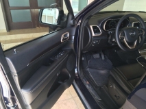 للبيع جيب Grand Cherokee 2014