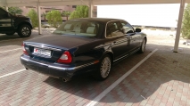 للبيع جاكور XJ 2006