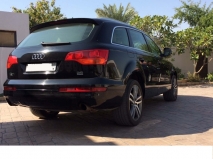 للبيع أودي Q7 2007