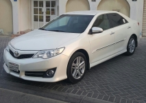 للبيع تويوتا camry 2013