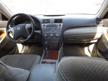 للبيع تويوتا camry 2007