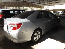 للبيع تويوتا camry 2012