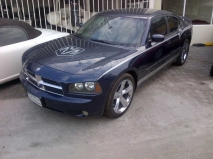 للبيع دودج Charger 2005