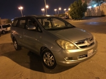 للبيع تويوتا Innova 2007