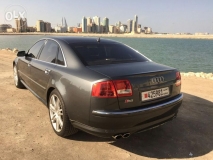 للبيع أودي S8 2007