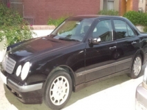 للبيع مرسيدس E class 2000