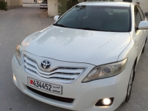 للبيع تويوتا camry 2010