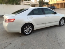 للبيع تويوتا camry 2010