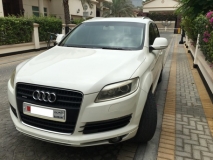 للبيع أودي Q7 2007