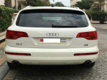 للبيع أودي Q7 2007