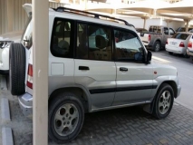 للبيع متسوبيشي Pajero 2001