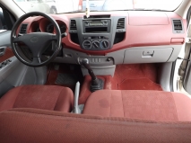 للبيع تويوتا Hilux 2011