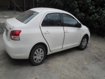 للبيع تويوتا Yaris 2008