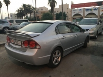 للبيع هوندا Civic 2006