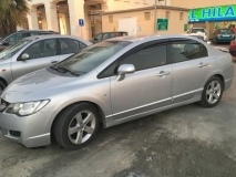 للبيع هوندا Civic 2006