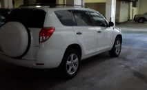 للبيع تويوتا RAV4 2006