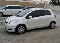 للبيع تويوتا Yaris 2011