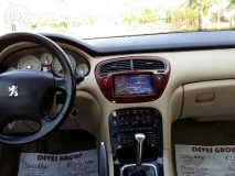 للبيع بيجوت  2009