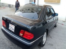 للبيع مرسيدس E class 1999