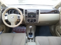 للبيع نيسان Tidda 2011