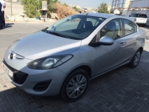 للبيع مازدا 2 2011