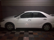 للبيع تويوتا camry 2004