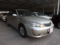 للبيع تويوتا camry 2006