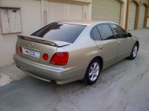 للبيع لكزس GS 2001