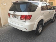 للبيع تويوتا Fortuner 2006