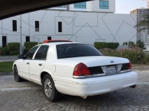 للبيع فورد Crown Victoria 2003