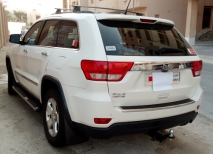 للبيع جيب Grand Cherokee 2011