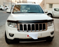 للبيع جيب Grand Cherokee 2011