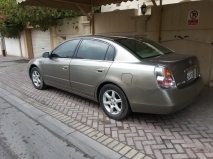 للبيع نيسان Altima 2005