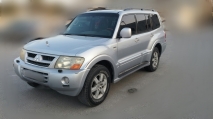 للبيع متسوبيشي Pajero 2006