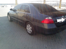 للبيع هوندا Accord 2006