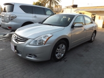 للبيع نيسان Altima 2010