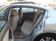 للبيع نيسان Altima 2010